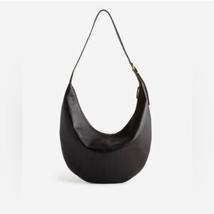 Madewell The Essential Curve Shoulder Bag in Black